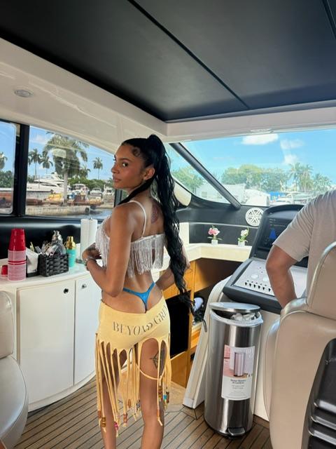 Ashley Mar content 1