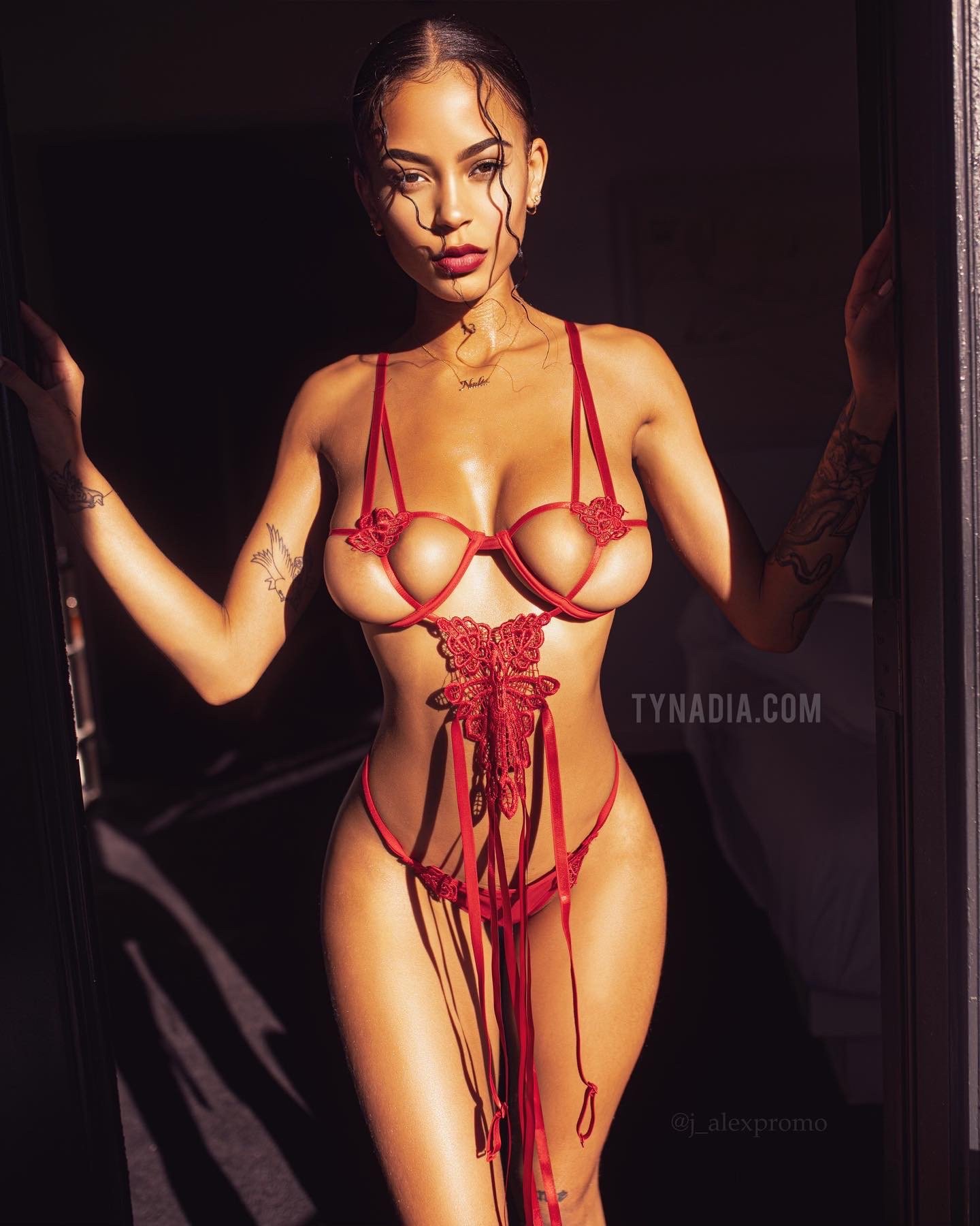 Ty Nadia - Photo 2